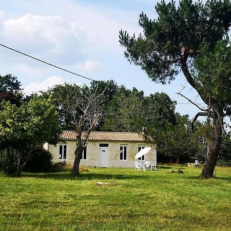 La Maison Vieille Villa Hourtin Bagian luar foto